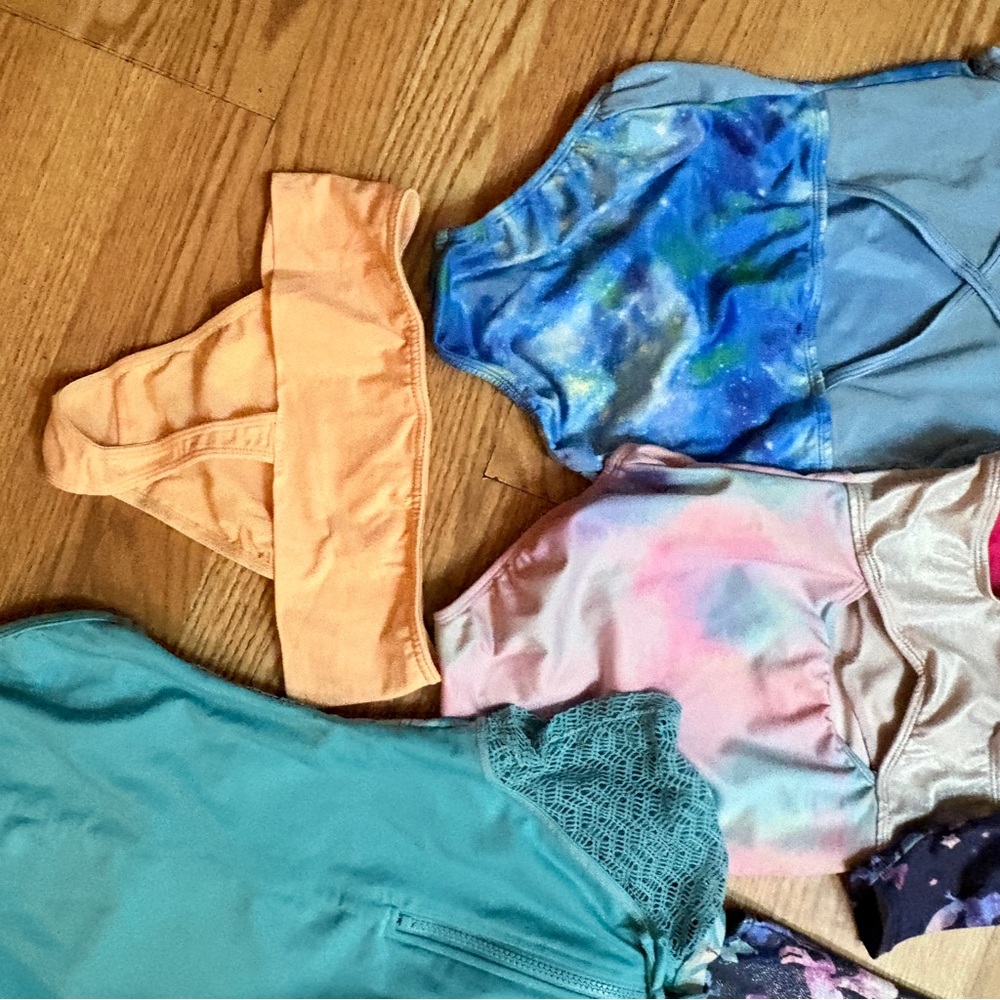 Colorful Kids One Piece Gymnastics Bundle of 5 Size 8/10 - Picture 8 of 11